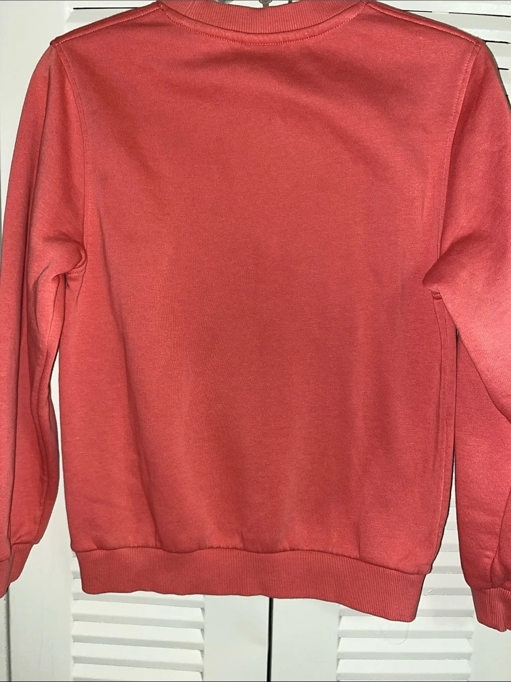 Nike • Coral • Crewneck • Sweatshirt • White Swoosh • Size Large (Youth)